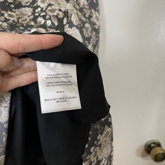 GAL MEETS GLAM Gray floral cap sleeve A- line Dress size 00 - Picture 4 of 5